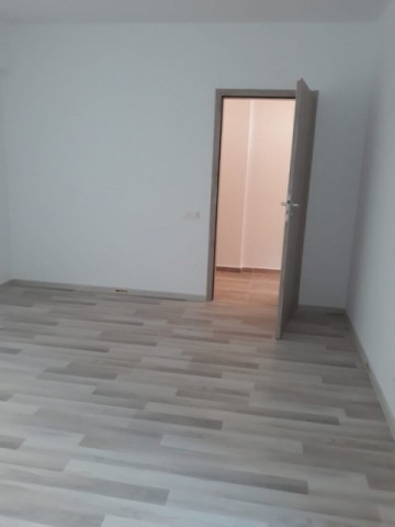 inchiriez-apartament-2-camere-nemobilatrotar-park